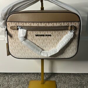 NWT Michael Kors Jet Set Large Ombré Brown Crossbody Bag